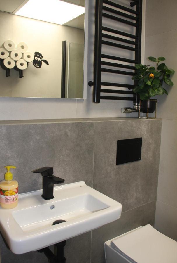 Nikoapartments - Miniapartment 2+2 Краків Екстер'єр фото